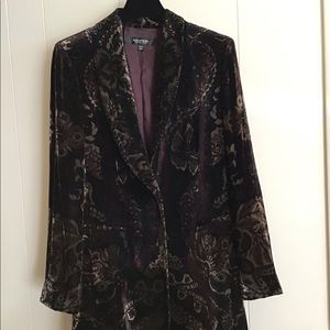 Emanuel velvet coat